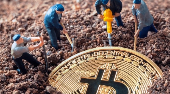 Kripto paraların rekor kırmasıyla gündeme gelen Bitcoin madenciliği nedir, nasıl yapılır?