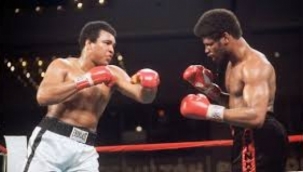 Muhammed Ali'yi yenen boksör Leon Spinks hayatını kaybetti