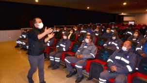 Sinekle mücadele ekibine eğitim