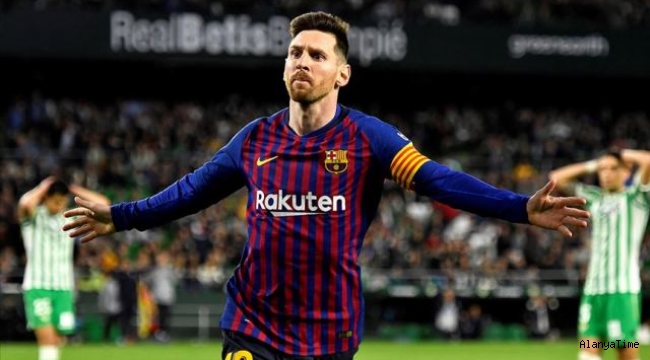 Uluslararası Futbol Tarihi ve İstatistikleri Federasyonu (IFFHS)'ye göre son 10 yılın en iyi futbolcusu Lionel Messi