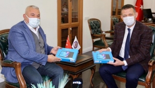 Alanya Kaymakamı Dr. Fatih Ürkmezer'den, ALTSO Başkan Şahin'e teşekkür 