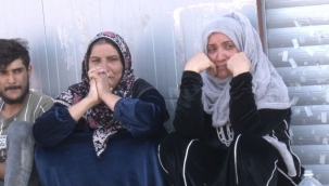 Antalya'da sera işçilerinin kaldığı barakalarda ağlatan yangın