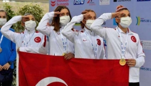 Avrupa şampiyonu özel sporculara havalimanında coşkulu karşılama