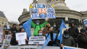 Fransa'da Uygur Türklerine destek protestosu
