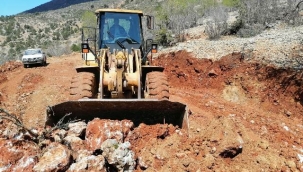 Gündoğmuş Kayabükü'nde yol ve içme suyu çalışması