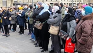 Paris'te "ayrılıkçı" yasa tasarısı ve İslamofobi protestosu