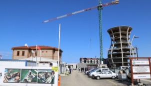 Rizeliler bu çay bardağının bitmesini dört gözle bekliyor