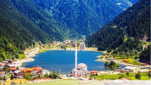 Trabzon'un Çaykara ilçesindeki Uzungöl, 'İmar Planı'na durdurma kararı