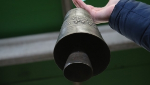 Yüz yıllık deve çanı antika pazarının gözdesi oldu