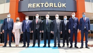 ALKÜ BAKAN KARAİSMAİLOĞLU'NU AĞIRLADI