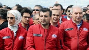 Selçuk Bayraktar: "İnsansız savaş uçakları geliyor"