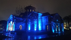 Trabzon'daki Ayasofya Camii mavi görüntüsü ile büyüledi