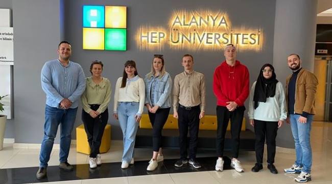 Alanya HEP Üniversitesi Turizm  öğrencileri, uluslararası kongrelerde sunum yapacak!