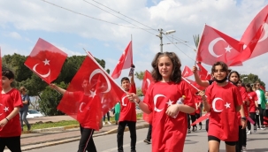 Antalya'da 23 Nisan coşkusu başladı. Bayramınız kutlu olsun çocuklar