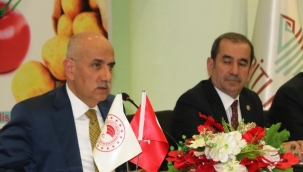 Bakan Kirişci: 'Türkiye su zengini değil yıllık 574 milimetrelik ortalama yağışımız var'