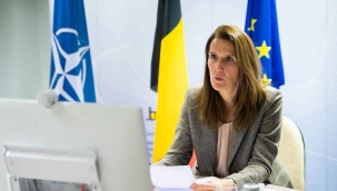 Belçika Dışişleri Bakanı, hasta eşine yardım edebilmek için görevi bıraktı