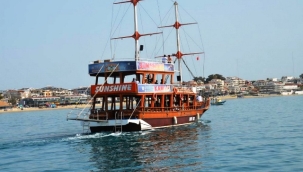 Didim'de tatilcilerin gözdesi tekne turları başladı