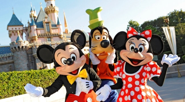 Florida meclisi, Walt Disney eğlence merkezinin özerkliğini feshetti