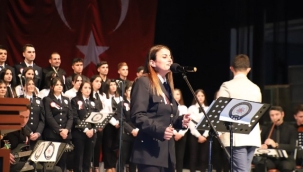 Hakkari polisinden muhteşem konser