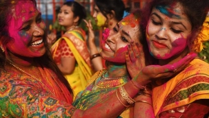 Hindistan, Gajan Festivali kutlamalarına ev sahipliği yaptı