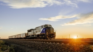 İlk Sıfır Emisyonlu 'Sonsuzluk Treni', Yerçekimi İle Şarj Oluyor