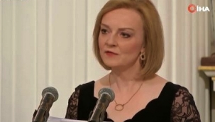 İngiltere Dışişleri Bakanı Truss: "Ukrayna'ya olan desteğimizi ikiye katlamalıyız"