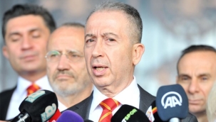 Metin Öztürk listesini teslim etti