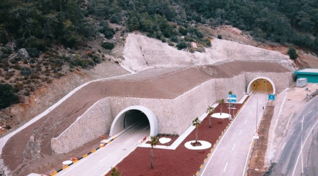Phaselis Tüneli, Ulaştırma ve Altyapı Bakanı Adil Karaismailoğlu'nun katılımıyla yarın açılıyor