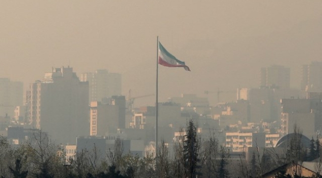 Tahran'da hava kirliliği en tehlikeli seviyede