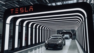 Tesla Çin'deki 14 bin 684 aracını geri çağırdı