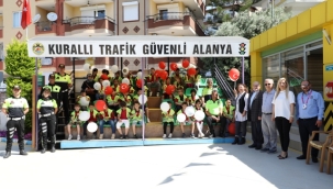 ALANYA BELEDİYESİ'NDEN TRAFİK HAFTASI'NDA ÖĞRENCİLERE TRAFİK EĞİTİMİ