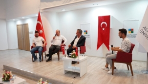 Alanya Hamdullah Emin Paşa (HEP) Üniversitesi'nin bu yıl 3'ncüsünü gerçekleştirdiği spor söyleşileri yapıldı.