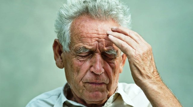 Alzheimer hastalığının ilk 10 belirtisi