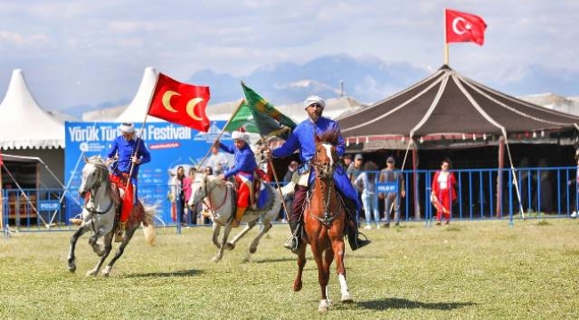Antalya Büyükşehir Belediyesi tarafından düzenlenen Uluslararası Antalya Yörük Türkmen Festivali başladı