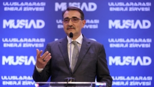 Bakan Dönmez: 'Bugün artık kurulu gücü 100 bin megavatı geçen bir Türkiye var'
