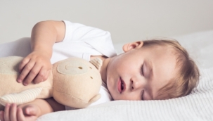 Bebeklerin uykuya dalmasını sağlayan yöntemler