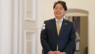 Japonya'dan Güney Kore ile buzları eritecek adım