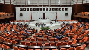 Kadına karşı şiddette cezaları arttıran kanun teklifi TBMM'de kabul edildi