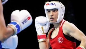 Milli boksör Ayşe Çağırır, Dünya Kadınlar Boks şampiyonu