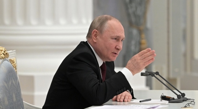 Putin AB'nin enerji yaptırımlarını 'ekonomik intihar' olarak nitelendirdi