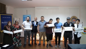 ALANYA BELEDİYESİ VE ROTARY KULÜBÜ ORTAK PROJE İLE GÖRME ENGELLİ BİREYLERE AKILLI BASTON DAĞITTI