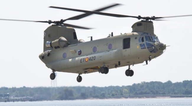 Almanya, 60 adet Chinook tipi helikopter alacak