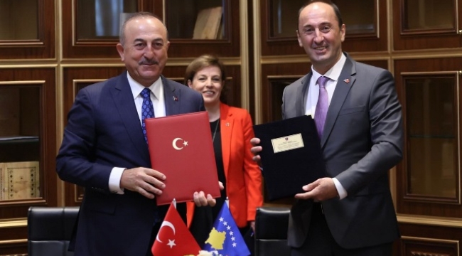 Bakan Çavuşoğlu: 'Kosova'daki FETÖ varlığı ilişkilerimizin önündeki en büyük sıkıntı'