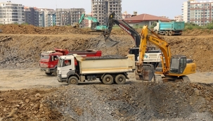 BAŞKAN YÜCEL BİR SÖZÜNÜ DAHA TUTUYOR MAHMUTLAR KÜLTÜR MERKEZİ'NDE ÇALIŞMALAR BAŞLADI