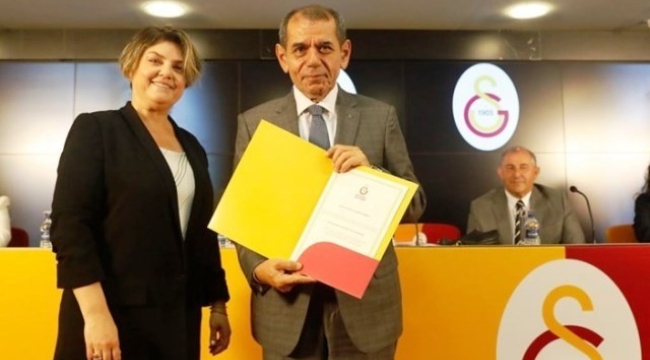 Galatasaray'da Dursun Özbek ve yönetimi mazbatalarını aldı