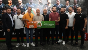 İş adamlarından VIP kombine desteği