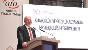 KUAFÖRLÜK VE GÜZELLİK UZMANLIĞI MESLEKİ GELİŞİM EĞİTİMLERİ ATO'DA DEVAM EDİYOR…