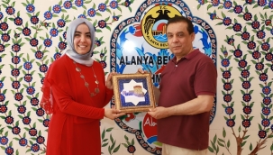 MAHMUTLAR VE CİKCİLLİ EL SANATLARI SERGİLERİ AÇILDI