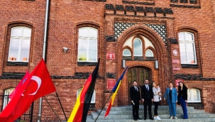 MECLİS ÜYELERİ KARDEŞ ŞEHİR WODZİSLAW SLASKİ'DE ALANYA'YI TEMSİL ETTİ