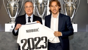 Modric, 1 yıl daha Real Madrid'de